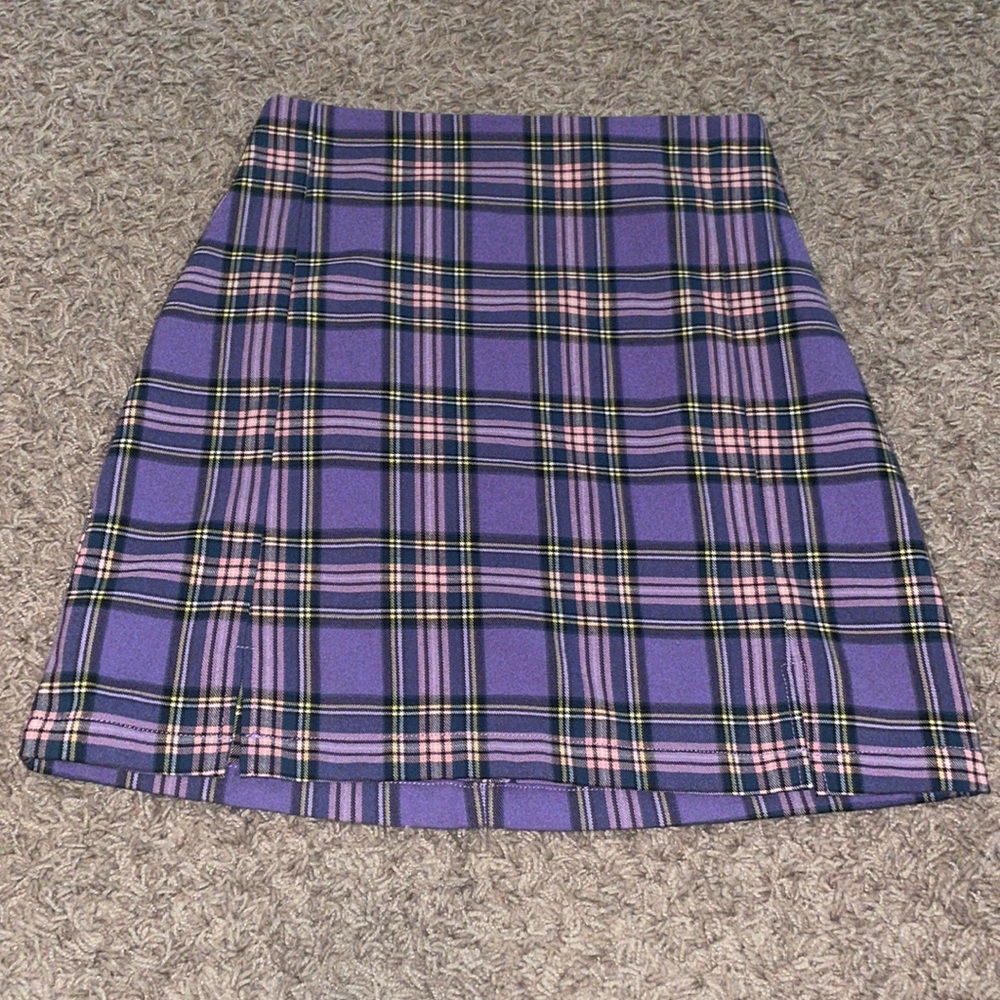 John Galt purple plaid skirt with 2 small side slits
